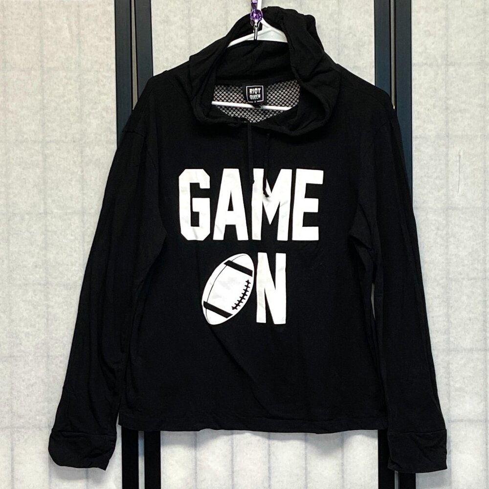 Riot Queen “Game On” Graphic Open Mesh Back Pull Over Hoodie Black M Streetwear